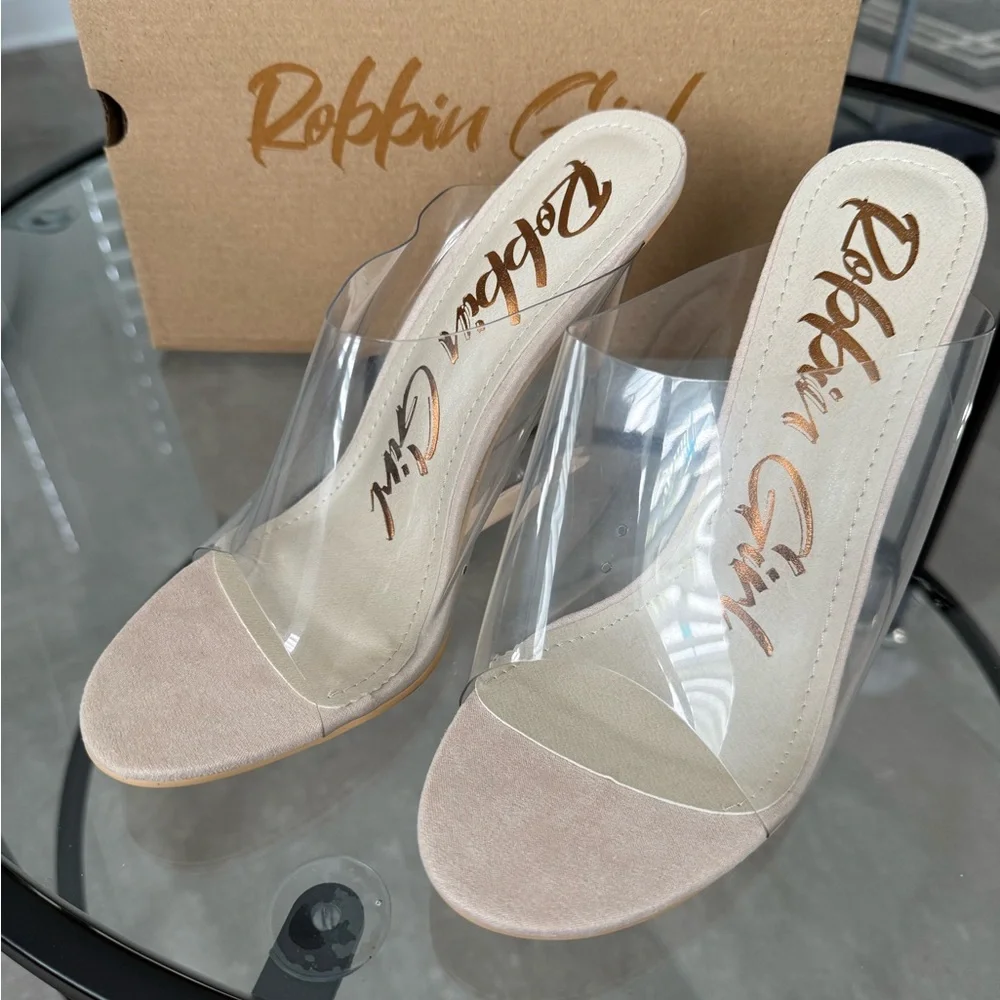 NIB Cape Robbin Women's  Open Square Toe Novelty Heel - Single Square Toe Cear